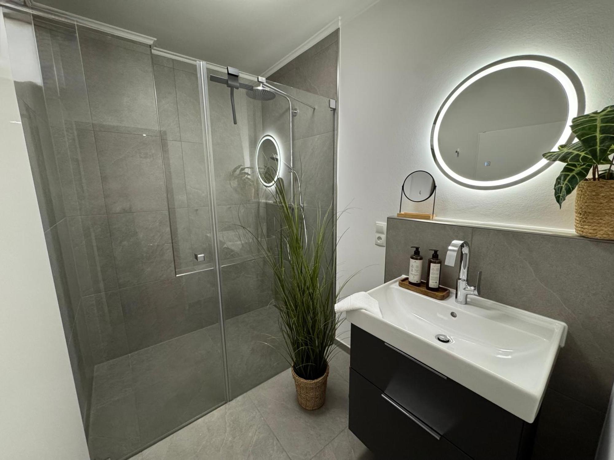 ברמן Mel&Bens Modern Oak-Apartments Fuer Bis Zu 12 Personen מראה חיצוני תמונה